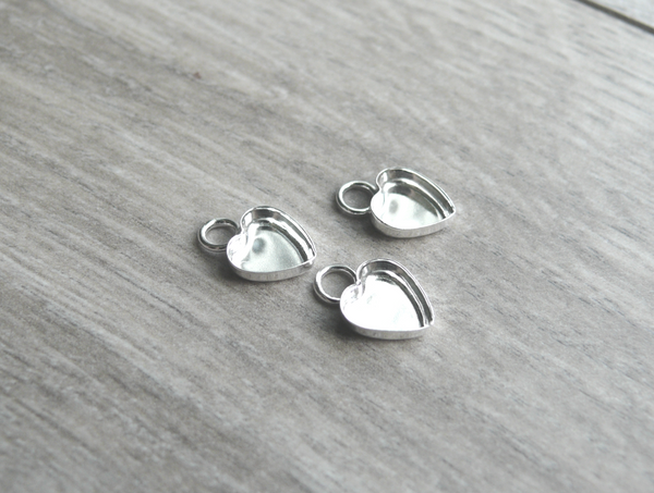 blank heart bezel pendant
