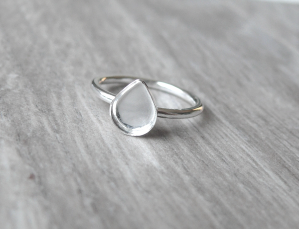 empty pear ring setting