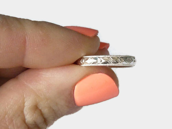 silver knuckle ring