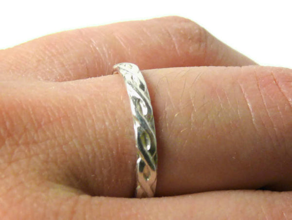 Infinity band ring • Infinity jewelry • Sterling silver infinity ring • Silver stacking ring • Stacking band stack ring • Stackable ring