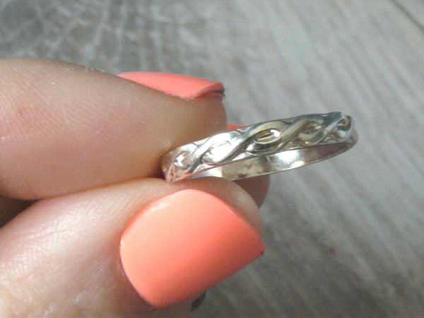 Infinity band ring • Infinity jewelry • Sterling silver infinity ring • Silver stacking ring • Stacking band stack ring • Stackable ring