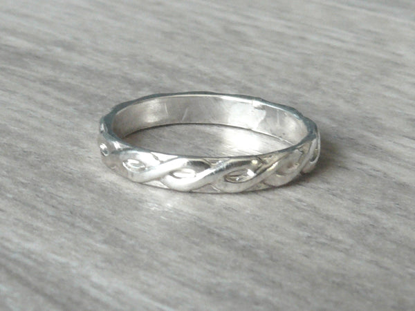 Infinity band ring • Infinity jewelry • Sterling silver infinity ring • Silver stacking ring • Stacking band stack ring • Stackable ring