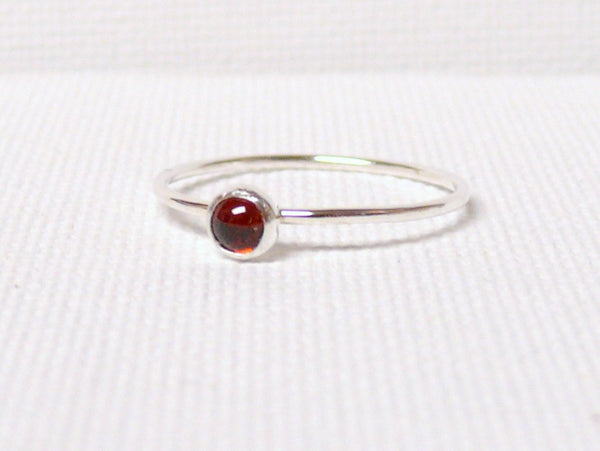 Silver garnet ring / Stacking ring Sterling Silver stacking gemstone ring / Stackable ring / Red gemstone ring sterling silver ring