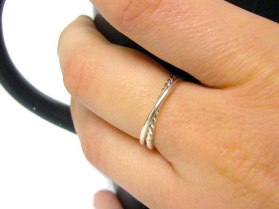 Interlocking Sterling Silver Rolling Ring Band