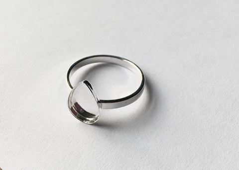 Flat Band Pear Teardrop Blank Ring Setting | 6x8 mm, 9x13, 10x15, 13x18, 12x16 mm