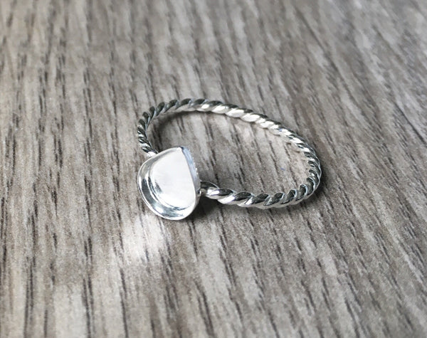 Twist Band Teardrop or Pear Blank Ring Setting 6x8, 9x13, 10x15, 12x16, 13x18