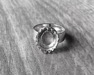 Oval crown ring blank