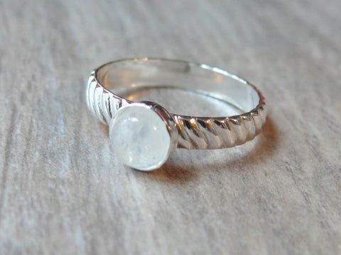 silver moonstone ring