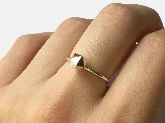 Sterling silver rock ring, icosahedron ring silver nugget ring pebble ring, geometric ring, Handmade faceted ring fake diamond ring