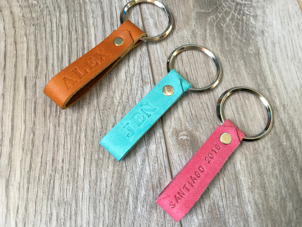 WatchMeWorld Personalized Leather Key Chain, Hand Stamped Personalized Key Fob, Keychain Gift, Personalized Gift Idea, Anniversary Gift, Wedding Gift White /