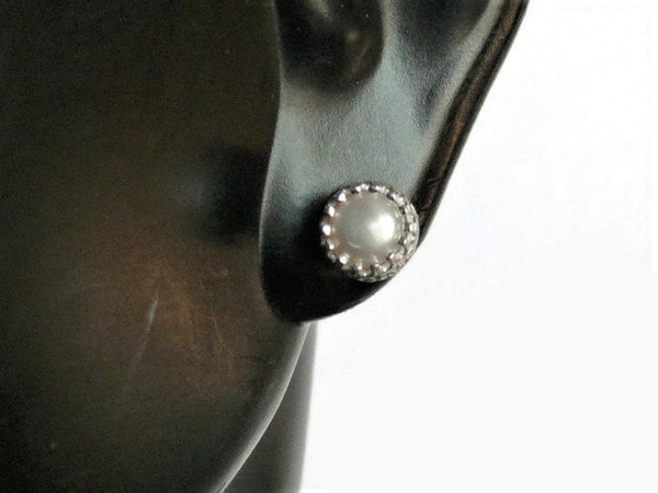 Pearl studs • Freshwater pearl earrings stud • Sterling silver pearl stud earrings