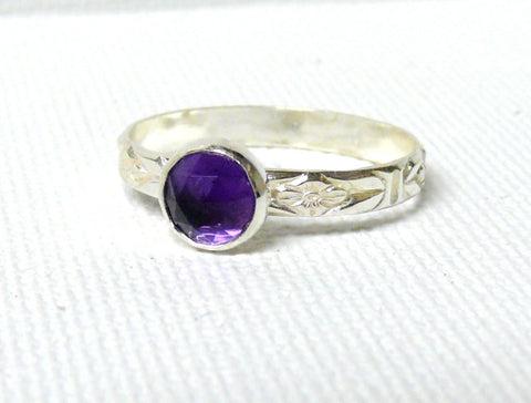 Silver amethyst ring rose cut gemstone ring sterling silver ring purple ring silver stacking ring