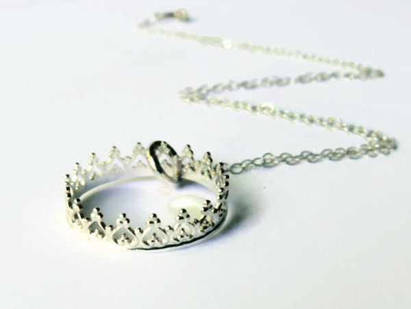 Silver crown necklace princess crown pendant necklace eternity circle necklace infinity necklace