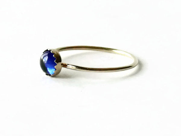 14k yellow gold sapphire ring