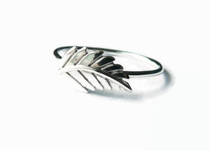 sterling silver leaf ring